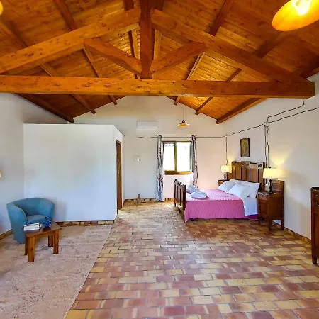 Masseria Crocco Bauernhof *